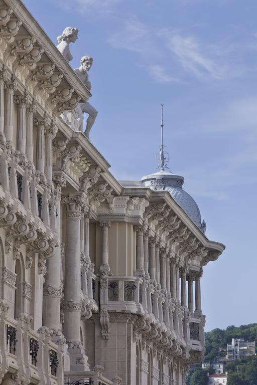 Palace Suite Trieste Bagian luar foto
