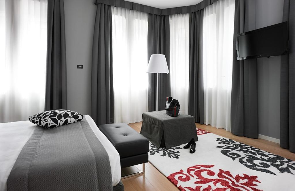Palace Suite Trieste Bagian luar foto