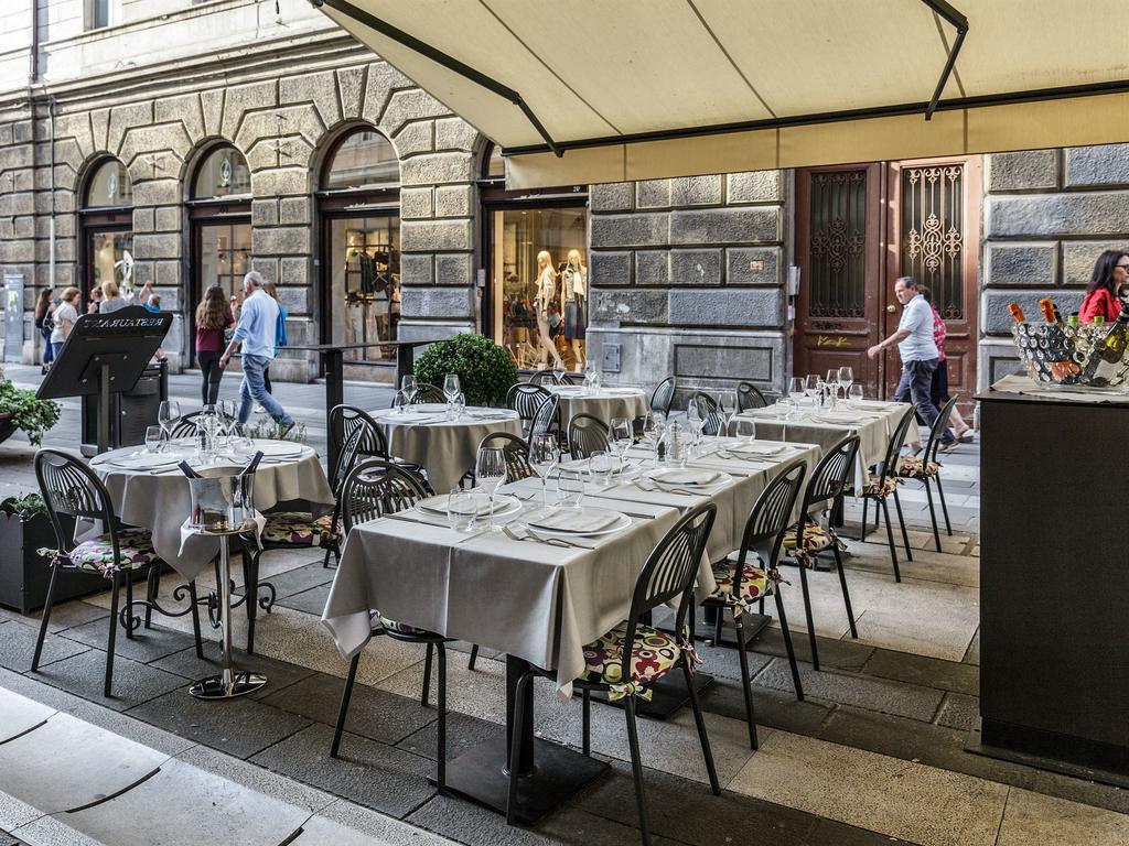 Palace Suite Trieste Bagian luar foto