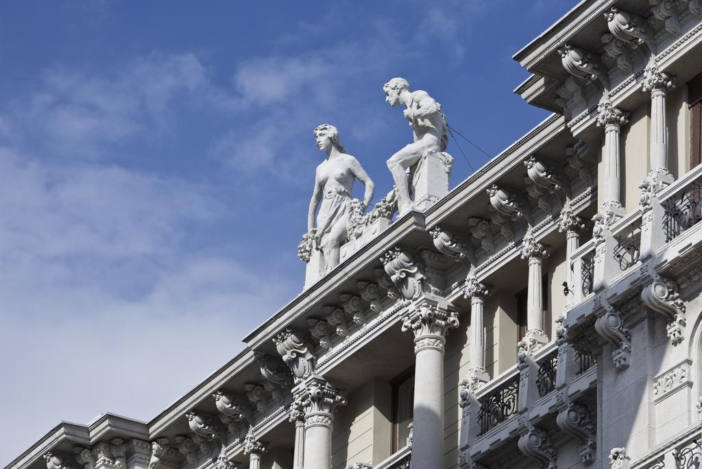 Palace Suite Trieste Bagian luar foto